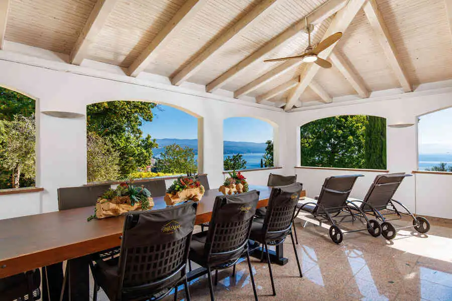 The Nest Villa 