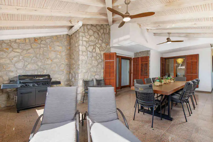 The Nest Villa 
