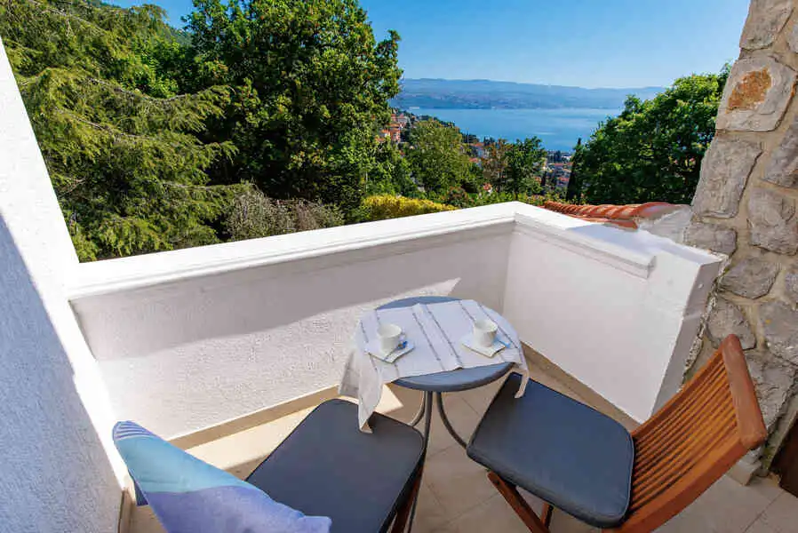 The Nest Villa 