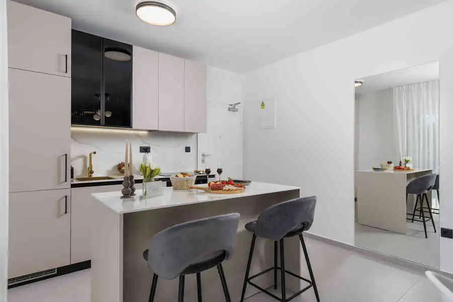 Euphoria Animar & Tiema