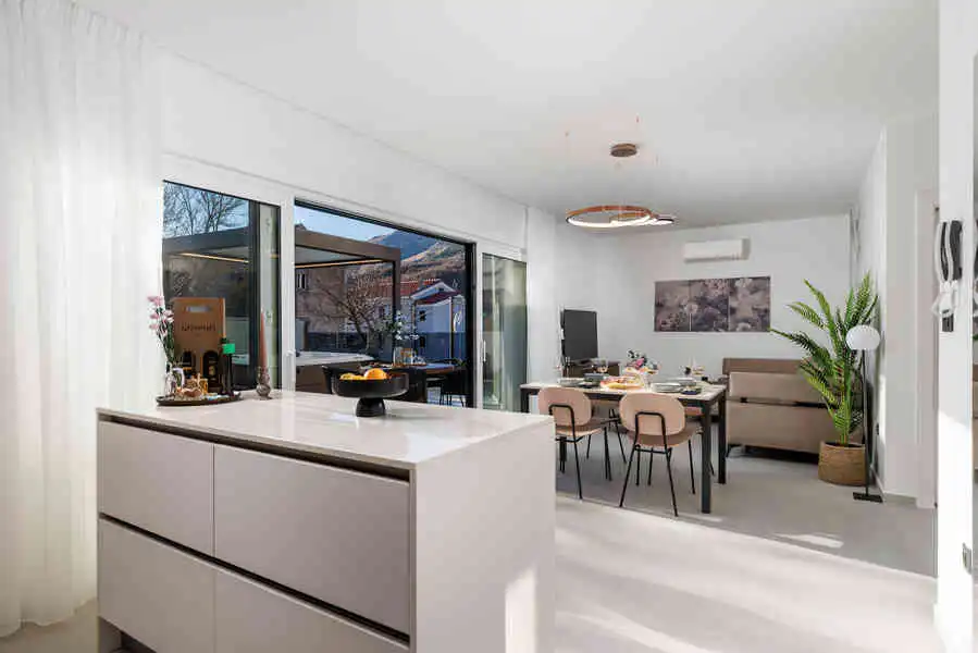 Euphoria Animar & Tiema